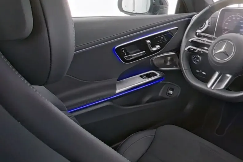 Mercedes-Benz CLE 200 din 2024 cu 20.600 km - oferta MER129272 - foto 9