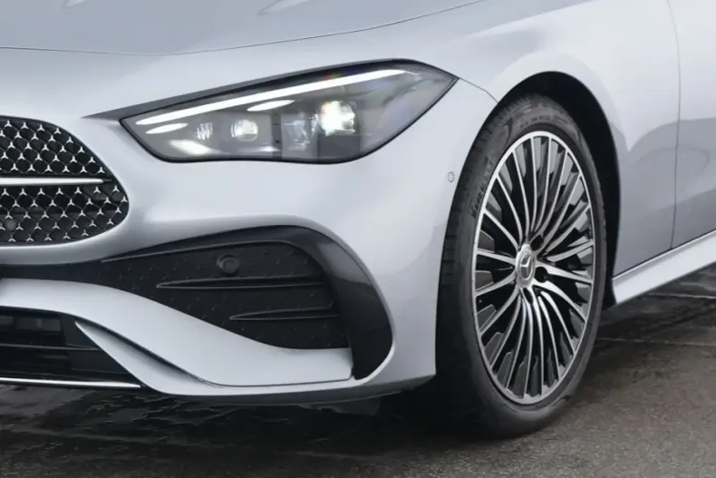 Mercedes-Benz CLE 200 din 2024 cu 14.356 km - oferta MER129273 - foto 2