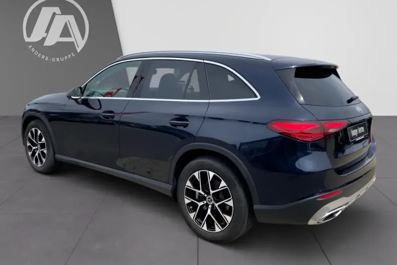 Mercedes-Benz GLC 220 din 2024 cu 36.550 km - oferta MER129286 - foto 2