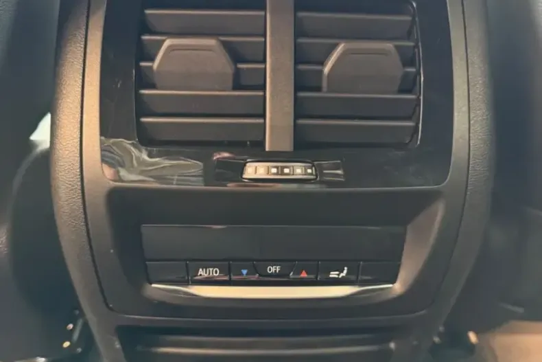 BMW X4 din 2024 cu 27.000 km - oferta BMW129289 - foto 11