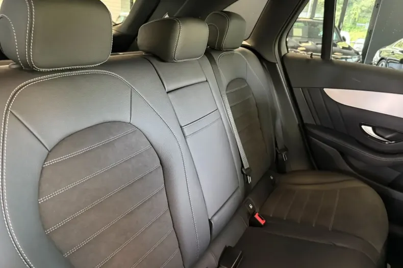 Mercedes-Benz GLC 220 din 2022 cu 93.600 km - oferta MER129294 - foto 6