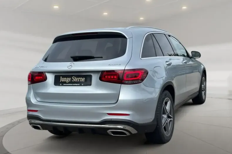 Mercedes-Benz GLC 220 din 2021 cu 88.562 km - oferta MER129296 - foto 2