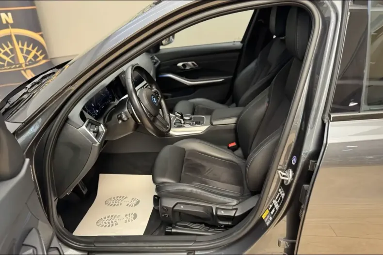 BMW 320 din 2022 cu 74.169 km - oferta BMW129297 - foto 6