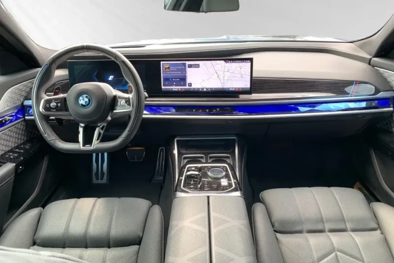 BMW M760 din 2023 cu 14.143 km - oferta BMW129303 - foto 2