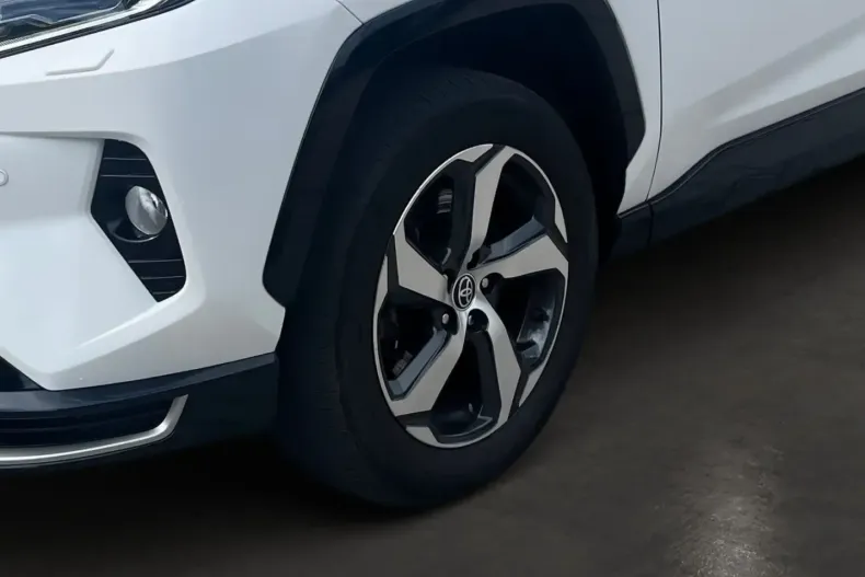 Toyota RAV4 din 2021 cu 61.800 km - oferta TOY129308 - foto 6