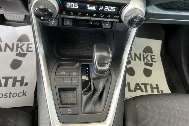 Toyota RAV4 din 2020 cu 60.000 km - oferta TOY129311 - foto 18