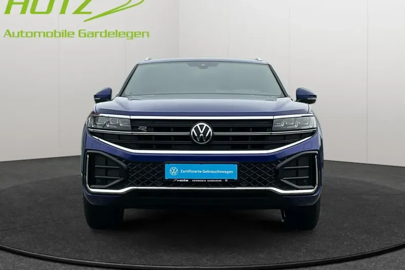 Volkswagen Touareg din 2024 cu 21.447 km - oferta VOL129315 - foto 2