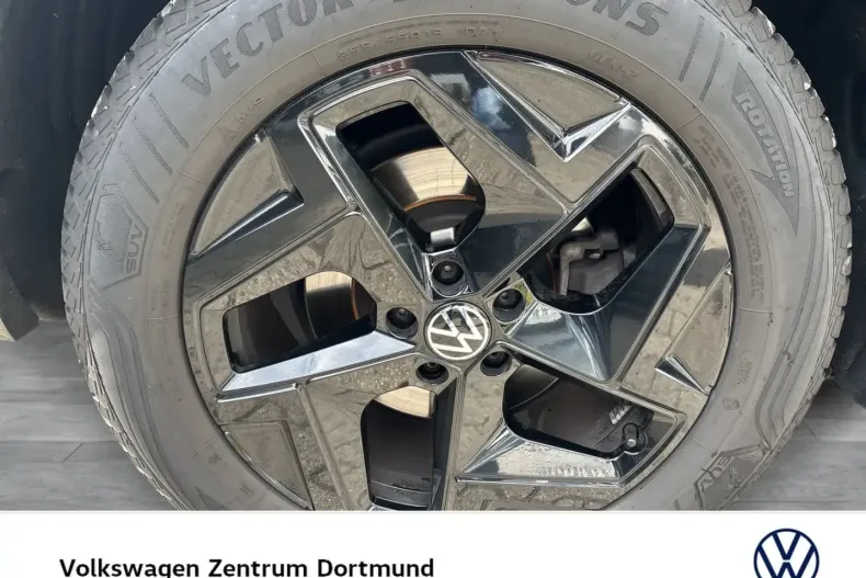 Volkswagen Touareg din 2024 cu 22.699 km - oferta VOL129319 - foto 5