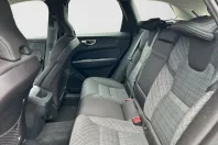 Volvo XC60 din 2024 cu 15.212 km - oferta VOL129343 - foto 12