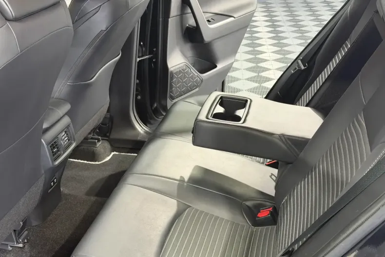 Toyota RAV4 din 2021 cu 139.190 km - oferta TOY129366 - foto 15