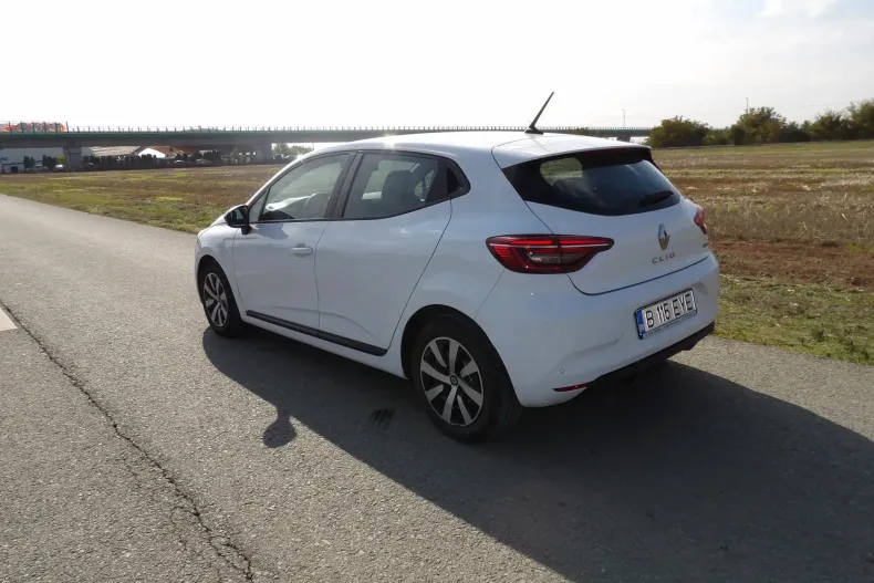 Renault Clio din 2022 cu 140.000 km - oferta REN129373 - foto 4
