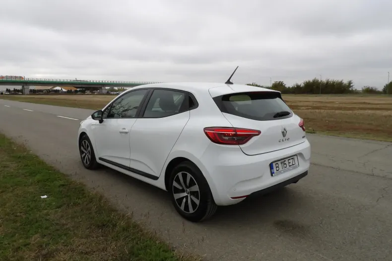 Renault Clio din 2022 cu 151.000 km - oferta REN129375 - foto 4