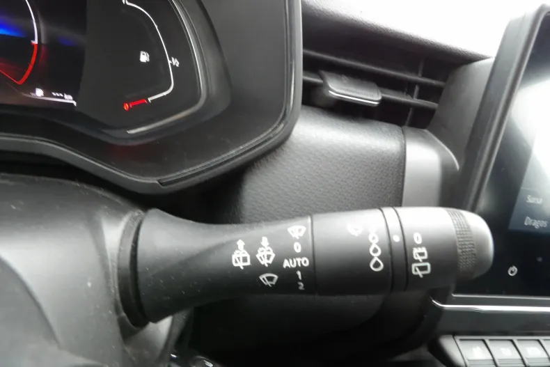 Renault Clio din 2022 cu 151.000 km - oferta REN129375 - foto 17