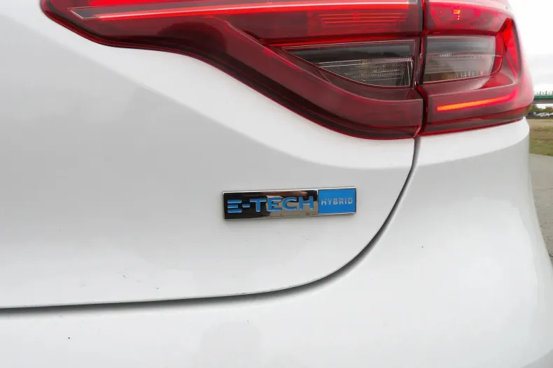 Renault Clio din 2022 cu 100.800 km - oferta REN129376 - foto 10