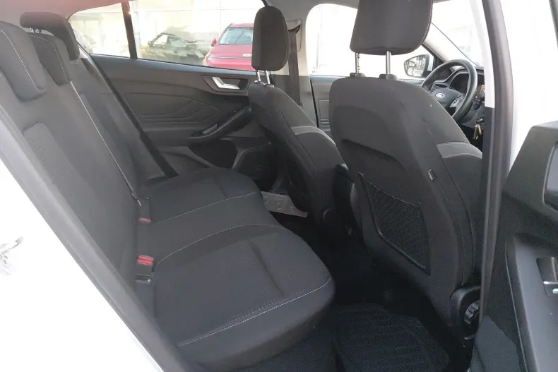 Ford Focus din 2022 cu 82.047 km - oferta FOR129382 - foto 14