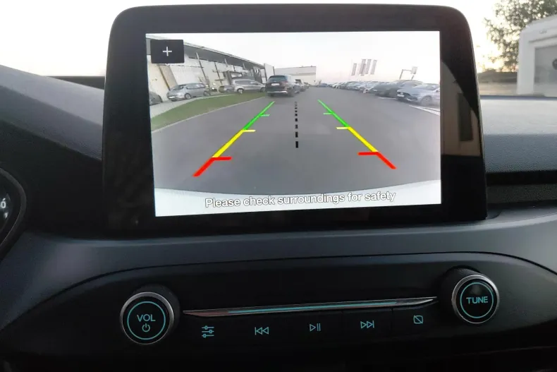 Ford Focus din 2022 cu 82.047 km - oferta FOR129382 - foto 25