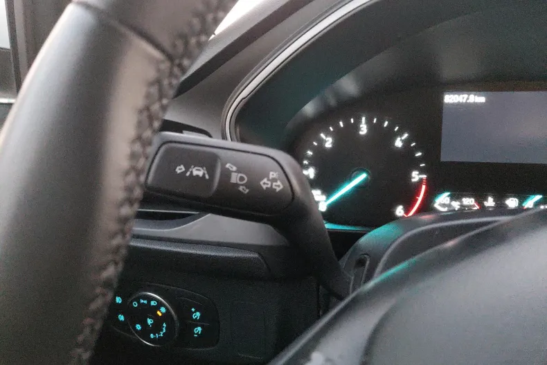 Ford Focus din 2022 cu 82.047 km - oferta FOR129382 - foto 28