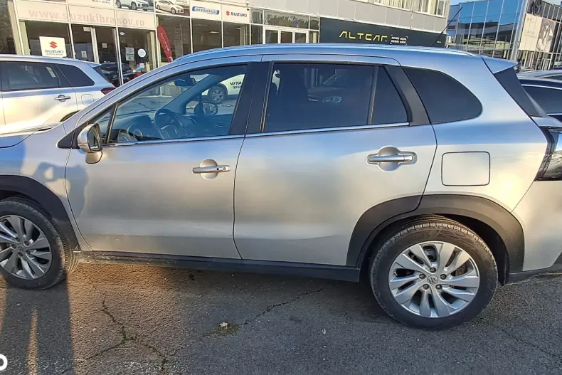 Suzuki SX4 din 2024 cu 37.000 km - oferta SUZ129383 - foto 2