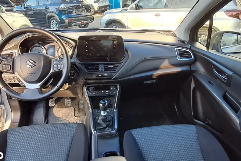 Suzuki SX4 din 2024 cu 37.000 km - oferta SUZ129383 - foto 6