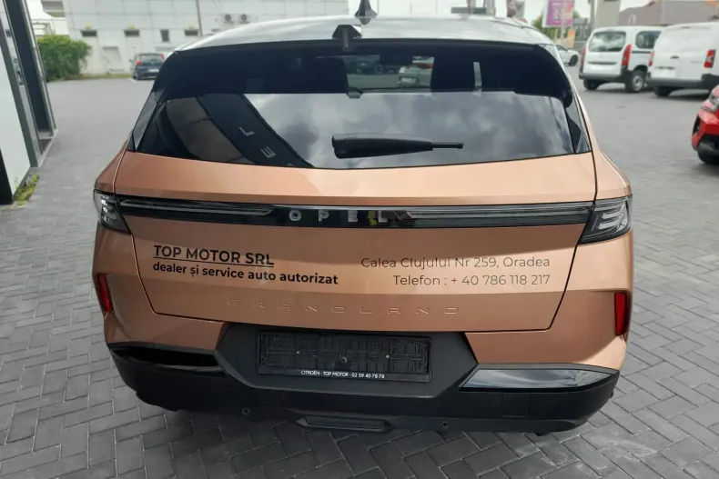 Opel Grandland din 2024 cu 9.900 km - oferta OPE129389 - foto 12