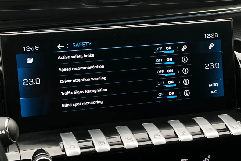 Peugeot 508 din 2021 cu 120.396 km - oferta PEU129396 - foto 36