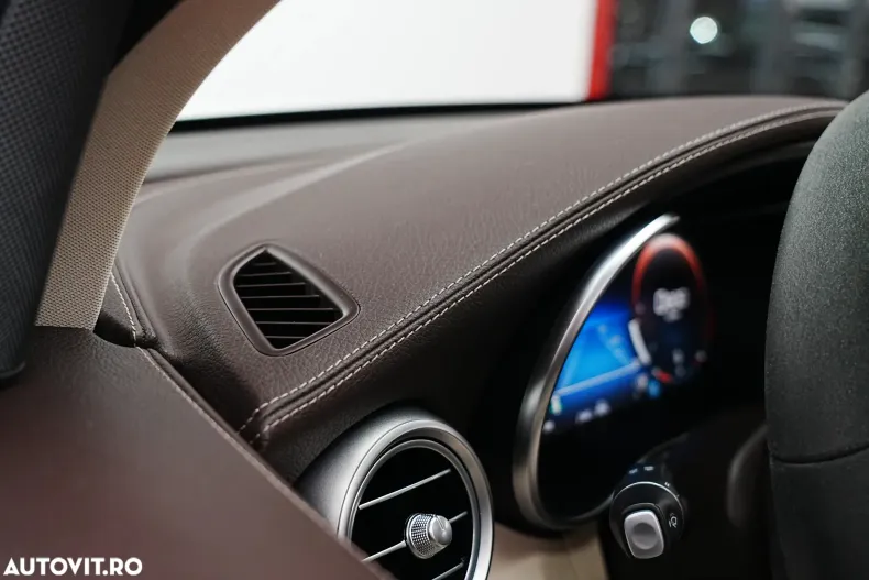 Mercedes-Benz GLC din 2019 cu 179.000 km - oferta MER129408 - foto 24