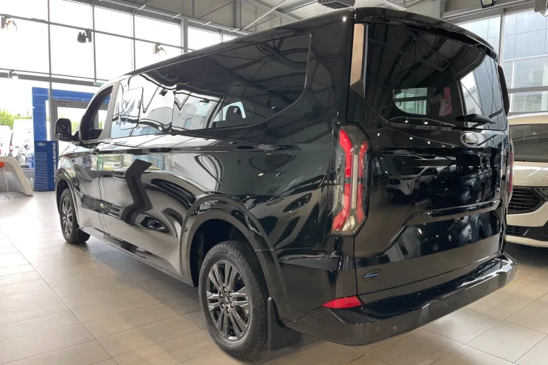 Ford Tourneo Custom din 2025 cu 7 km - oferta FOR129423 - foto 5