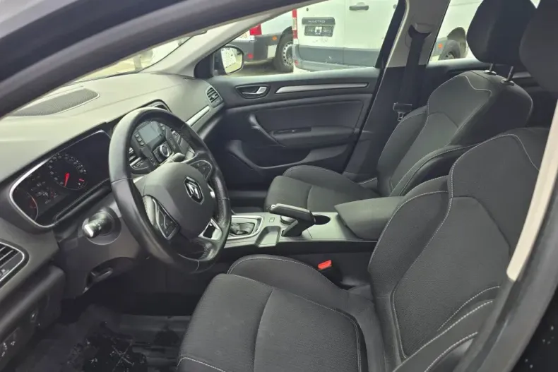 Renault Megane din 2021 cu 68.373 km - oferta REN129441 - foto 13