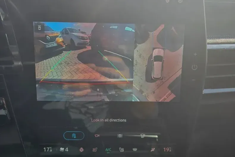 Renault Austral din 2023 cu 23.000 km - oferta REN129442 - foto 6