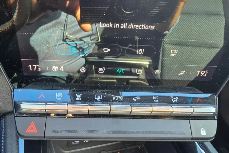 Renault Austral din 2023 cu 23.000 km - oferta REN129442 - foto 31