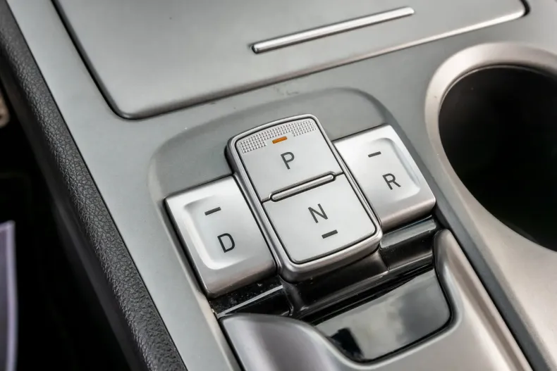 Hyundai KONA din 2020 cu 39.900 km - oferta HYU129456 - foto 26