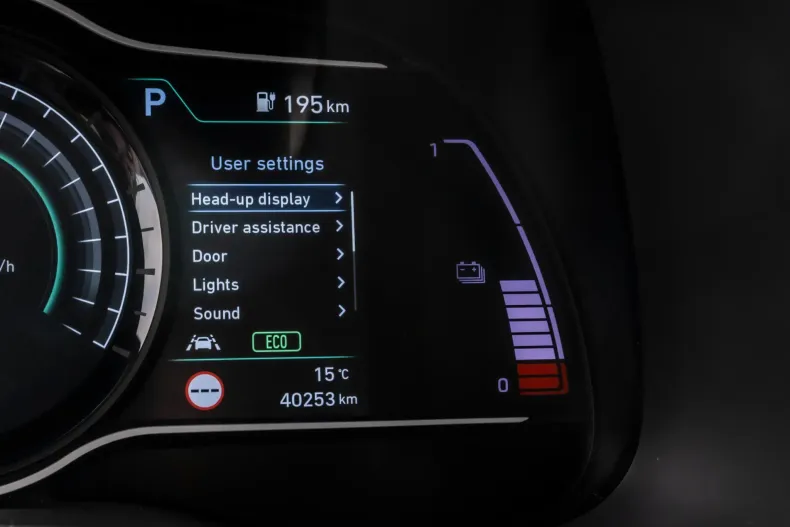 Hyundai KONA din 2020 cu 39.900 km - oferta HYU129456 - foto 32