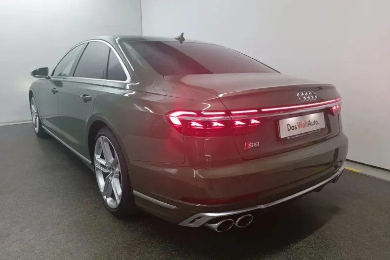 Audi S8 din 2022 cu 14.900 km - oferta AUD129467 - foto 3