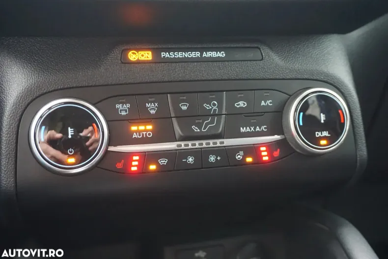 Ford Kuga din 2023 cu 55.964 km - oferta FOR129472 - foto 12