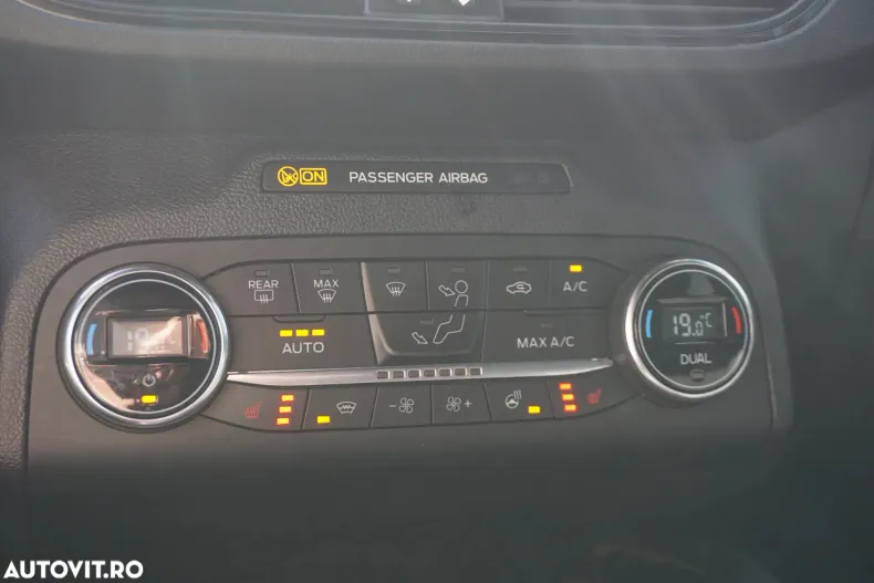 Ford Kuga din 2022 cu 37.774 km - oferta FOR129474 - foto 8