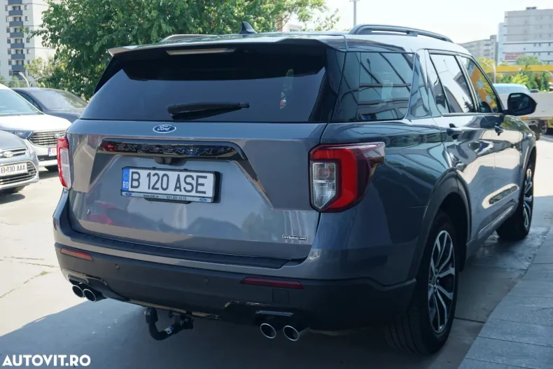 Ford Explorer din 2022 cu 43.826 km - oferta FOR129480 - foto 6