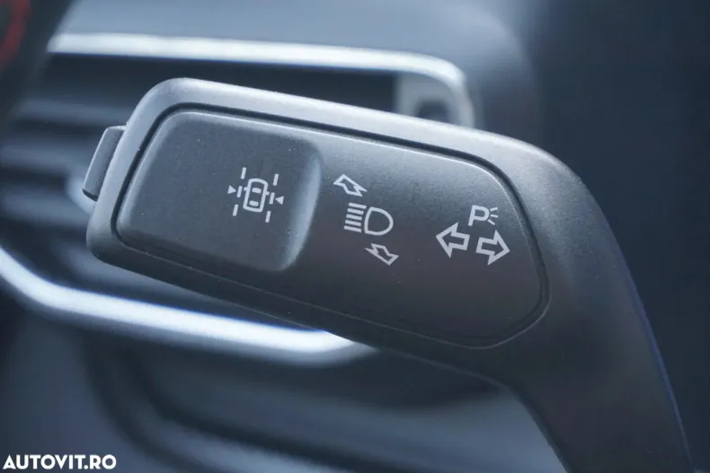 Ford Explorer din 2022 cu 43.826 km - oferta FOR129480 - foto 17