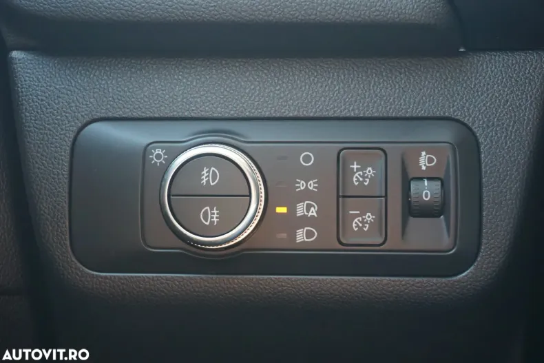 Ford Kuga din 2020 cu 86.018 km - oferta FOR129481 - foto 14