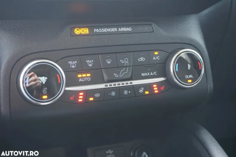 Ford Kuga din 2023 cu 102.660 km - oferta FOR129483 - foto 9