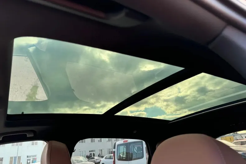 Audi Q7 din 2024 cu 10 km - oferta AUD129491 - foto 12