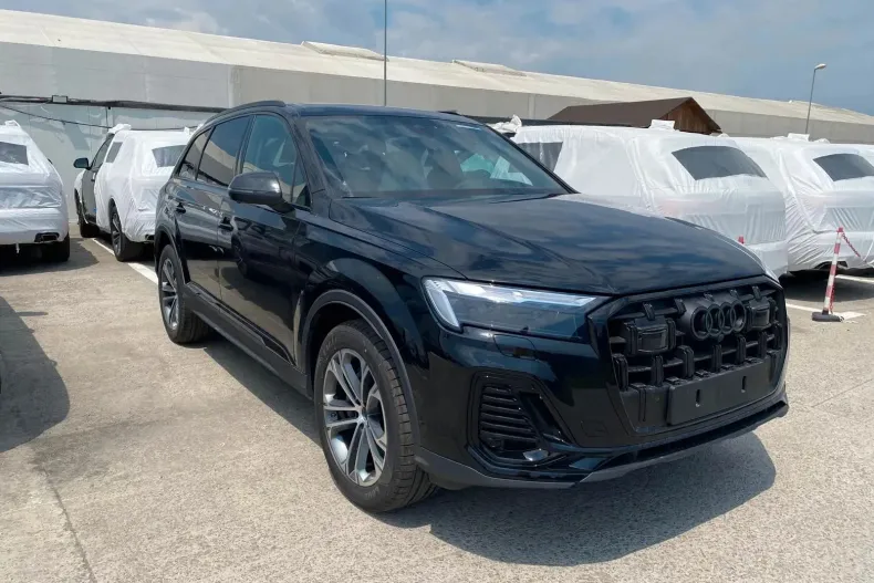 Audi Q7 din 2024 cu 10 km - oferta AUD129493 - foto 2