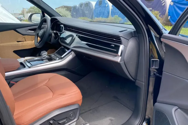 Audi Q7 din 2024 cu 10 km - oferta AUD129493 - foto 7