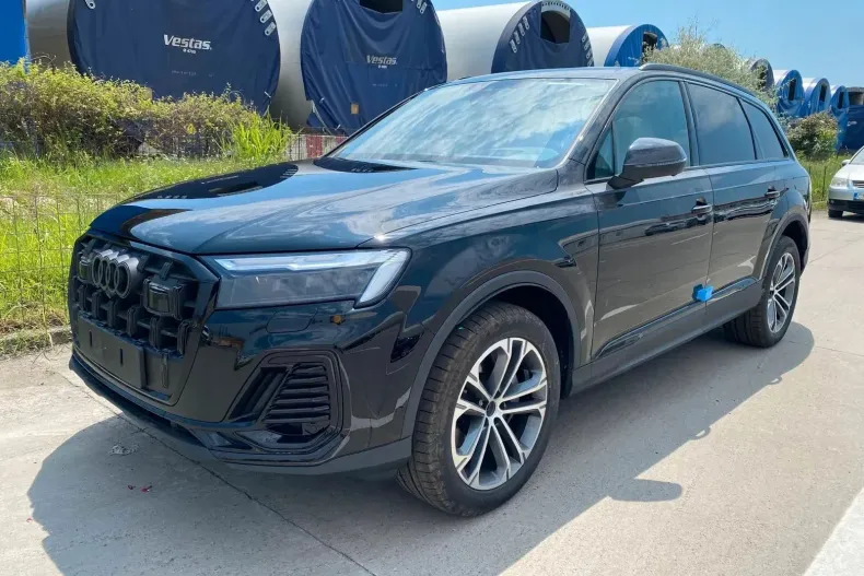 Audi Q7 din 2024 cu 10 km - oferta AUD129494 - foto 1
