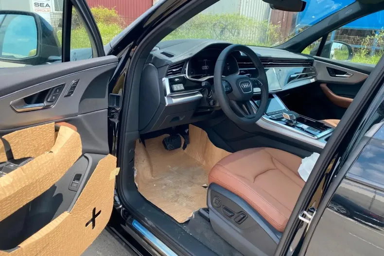 Audi Q7 din 2024 cu 10 km - oferta AUD129494 - foto 7