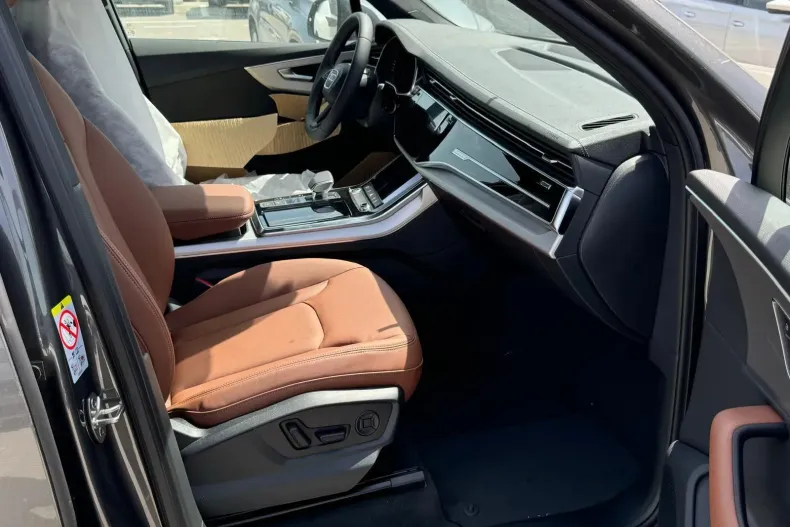 Audi Q7 din 2024 cu 10 km - oferta AUD129498 - foto 12