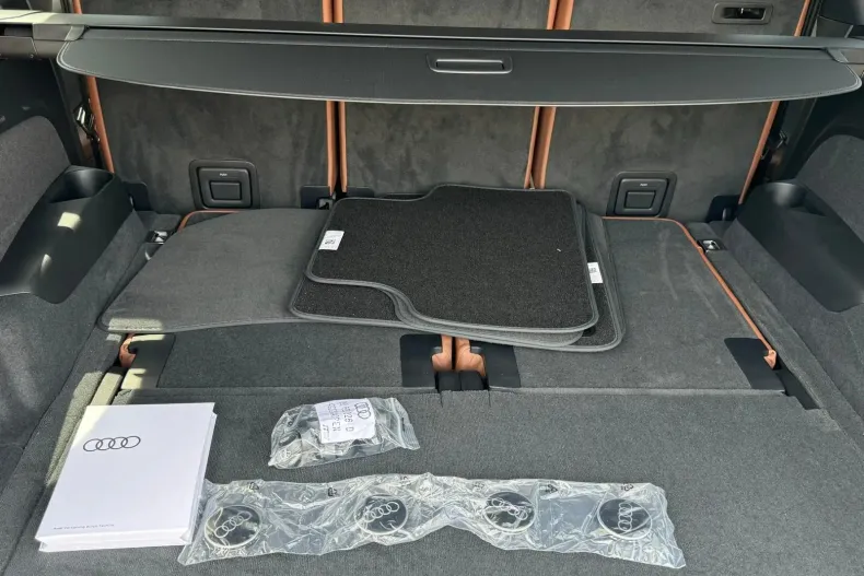 Audi Q7 din 2024 cu 10 km - oferta AUD129498 - foto 14