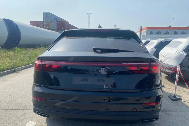 Audi Q8 din 2024 cu 10 km - oferta AUD129501 - foto 5