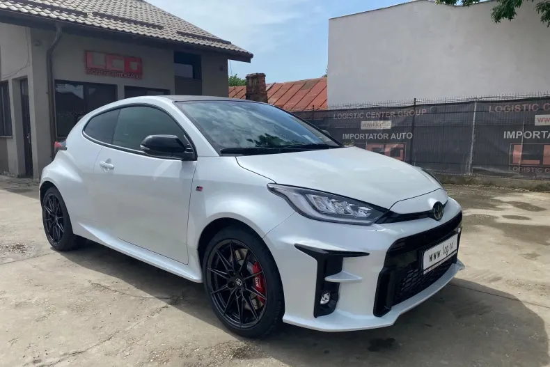 Toyota Yaris din 2024 cu 10 km - oferta TOY129502 - foto 1