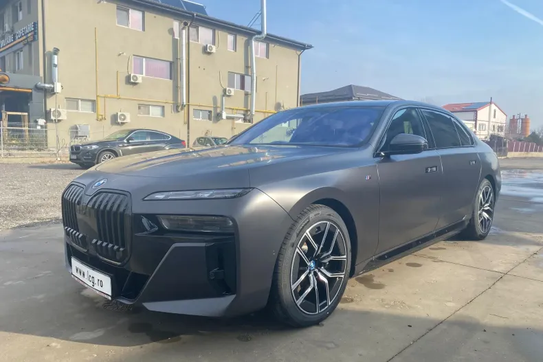 BMW i7 din 2023 cu 10 km - oferta BMW129509 - foto 7