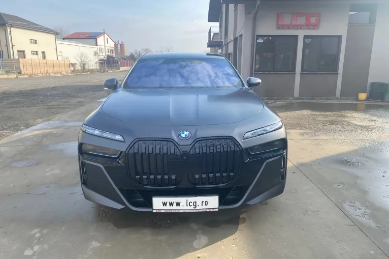 BMW i7 din 2023 cu 10 km - oferta BMW129509 - foto 8